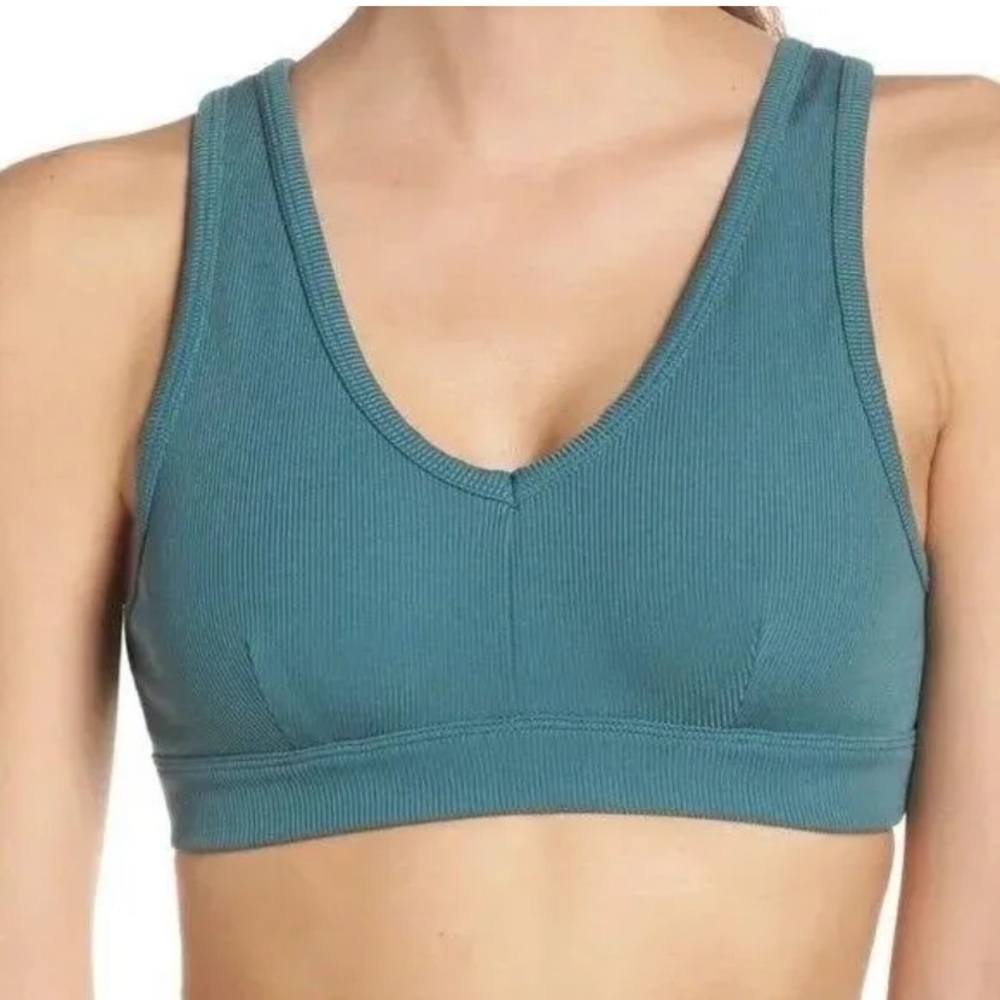 Alo yoga ribbed bra